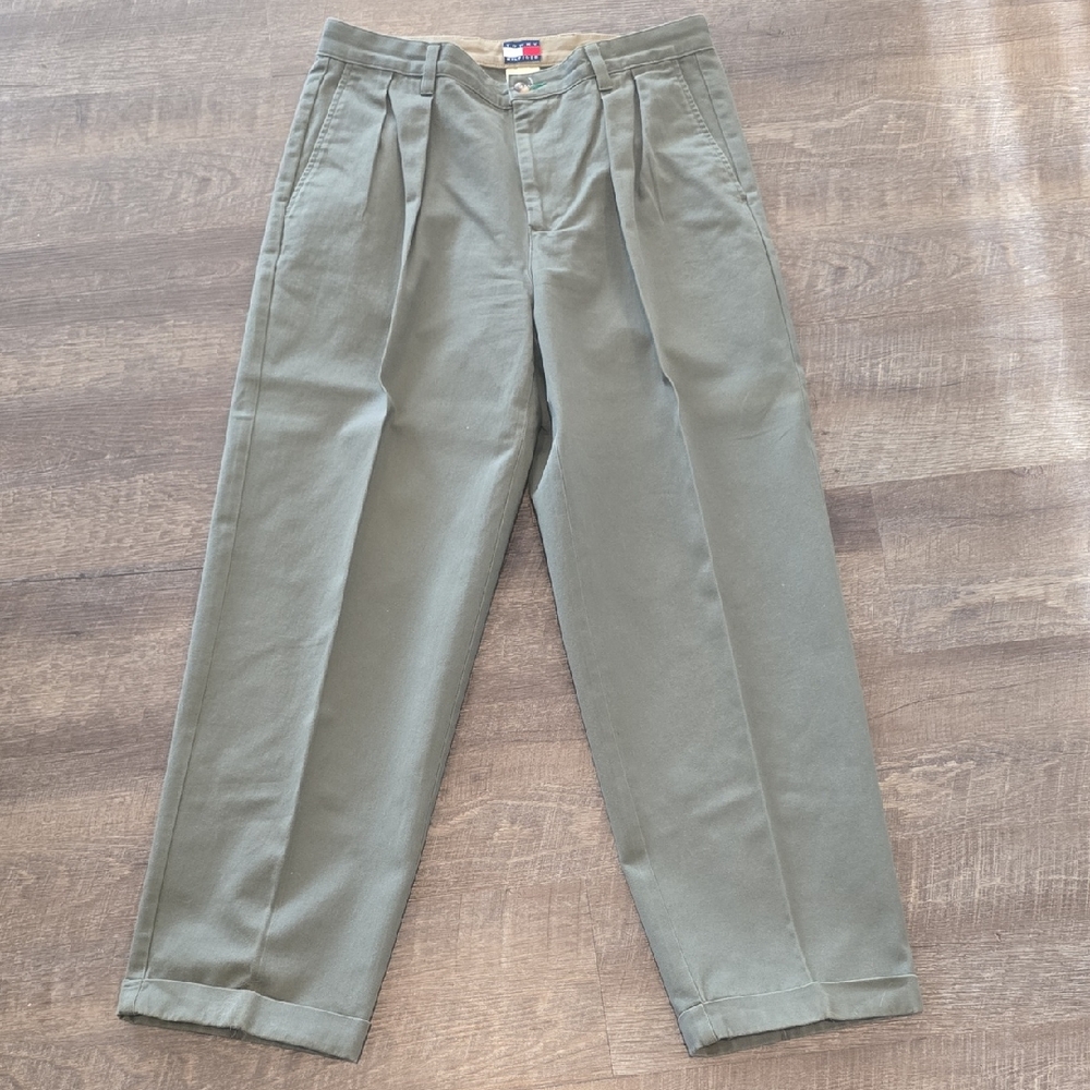 Tommy Hilfiger Men's Khaki Pleated Chinos